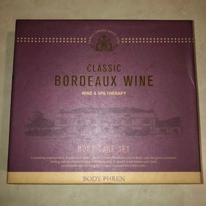 Bordeaux Body Care Set